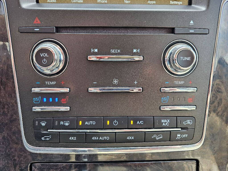 2017 Lincoln Navigator Select