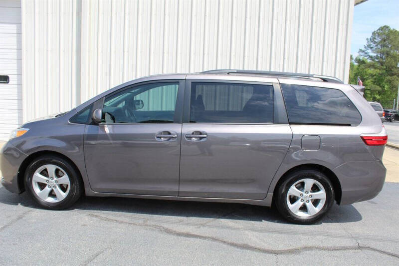 2015 Toyota Sienna