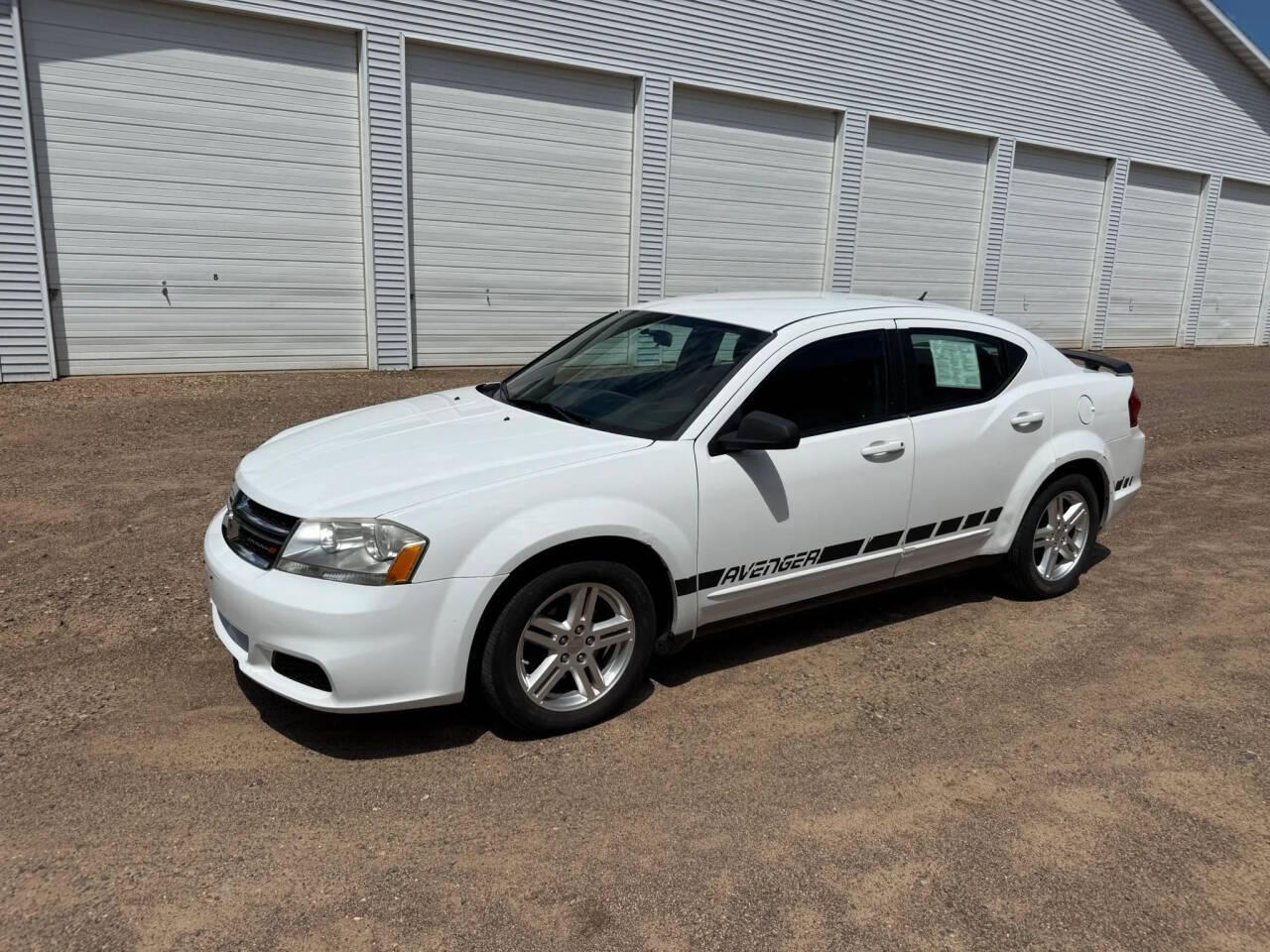White 2012 Dodge Avenger SXT SXT 4dr Sedan 1