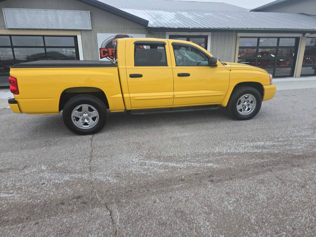 2006 Dodge Dakota 19