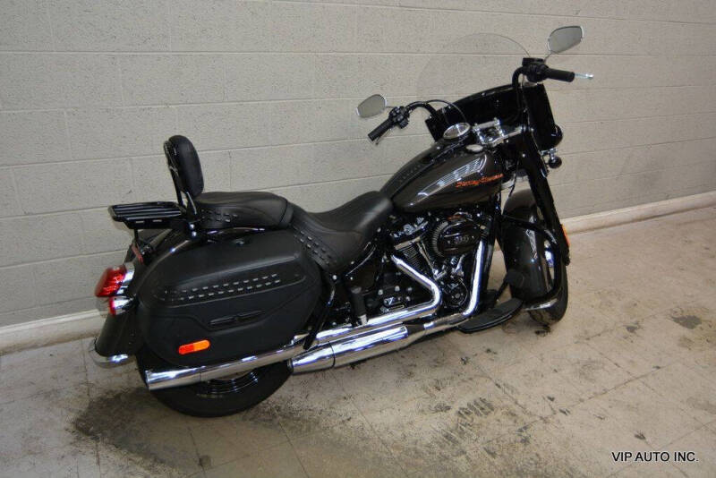 2019 Harley-Davidson FLHCS