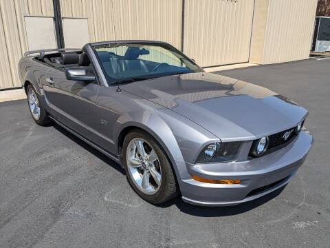 2006 Ford Mustang for sale at CLASSIC CAR SALES INC. in Chesterfield MO