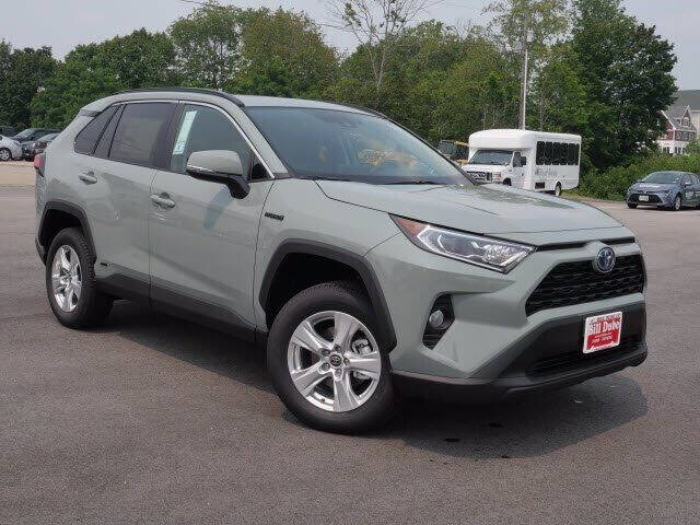 2021 Toyota RAV4 Hybrid XLE