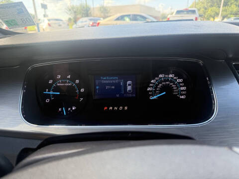 2015 Ford Taurus SEL