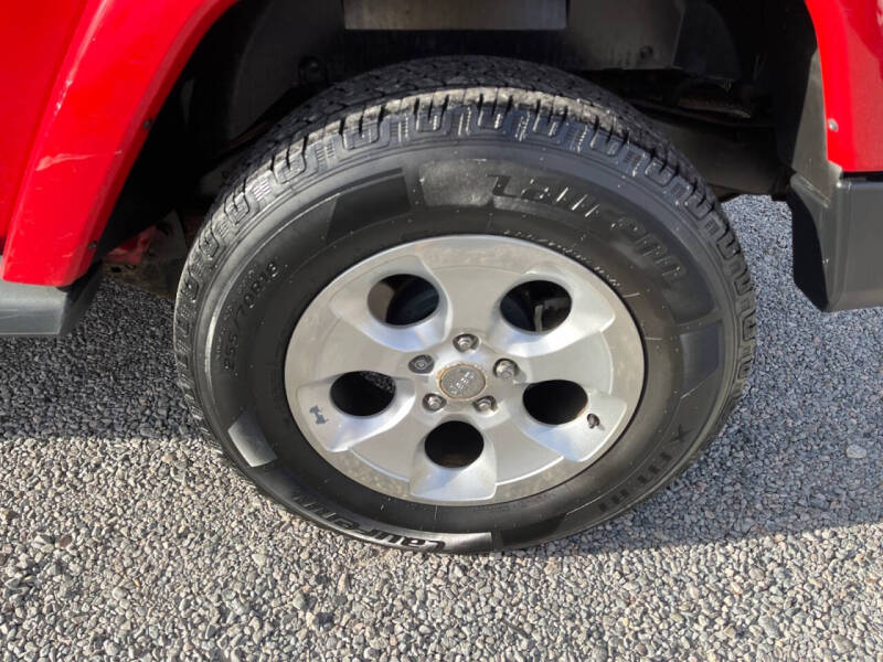 2013 Jeep Wrangler Sahara