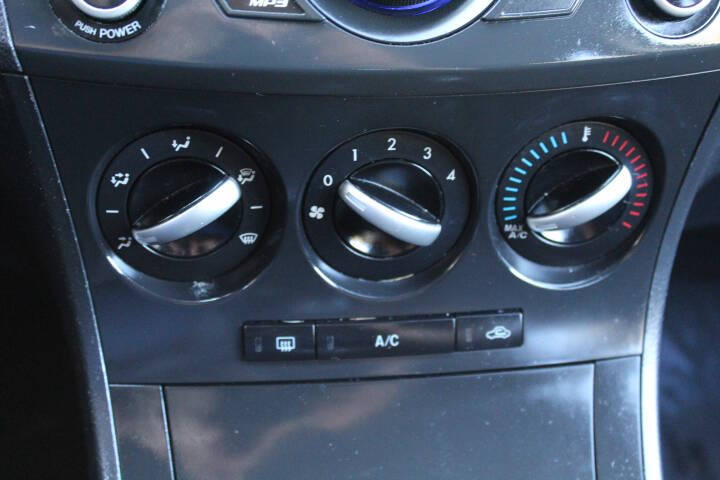 2012 Mazda MAZDA3 i Touring