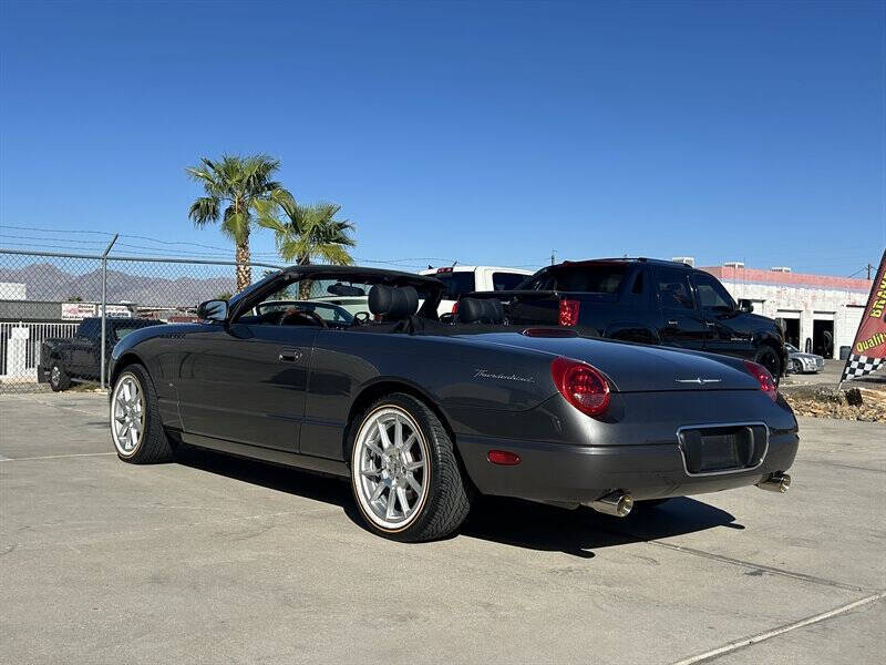 2003 Ford Thunderbird