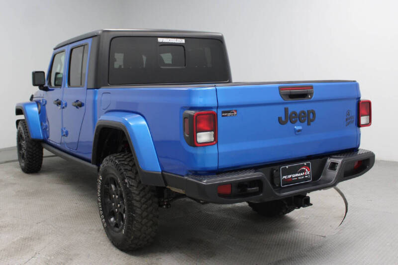 2023 Jeep Gladiator Willys