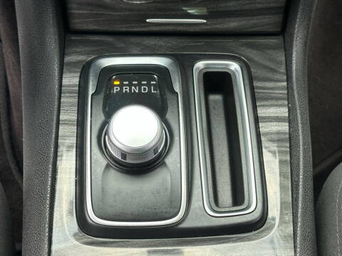 2018 Chrysler 300