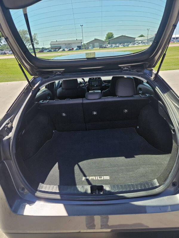 2017 Toyota Prius One