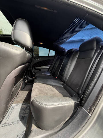 2012 Dodge Charger SRT8