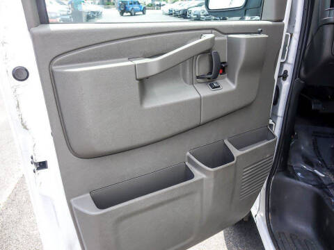 2023 Chevrolet Express 2500