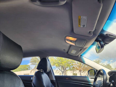 2014 Kia Cadenza Premium