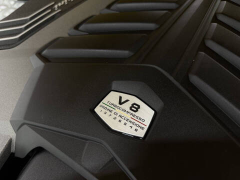 2021 Lamborghini Urus