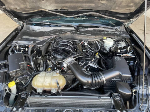 2015 Ford Mustang V6