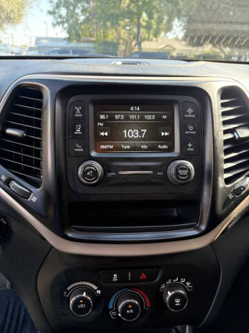 2018 Jeep Cherokee Latitude