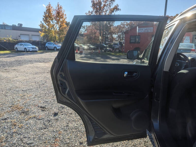 2013 Nissan Rogue SV w/SL Package