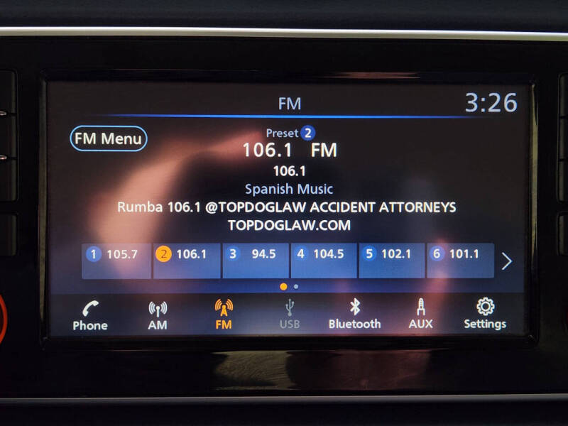 2023 Nissan Versa SV