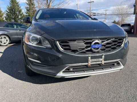 2015 Volvo V60 Cross Country T5 Platinum