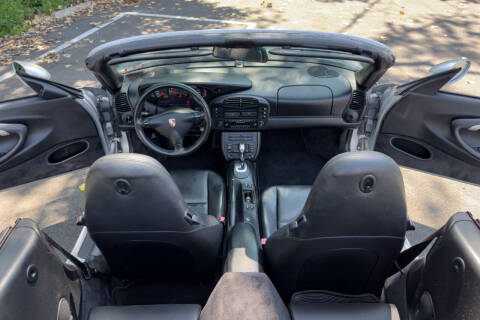 2001 Porsche 911 Carrera