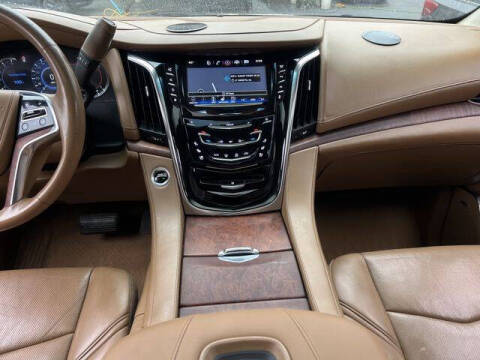 2016 Cadillac Escalade ESV Platinum