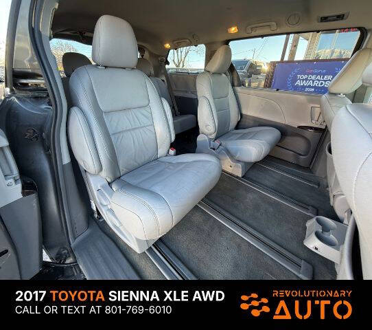 2017 Toyota Sienna XLE 7-Passenger