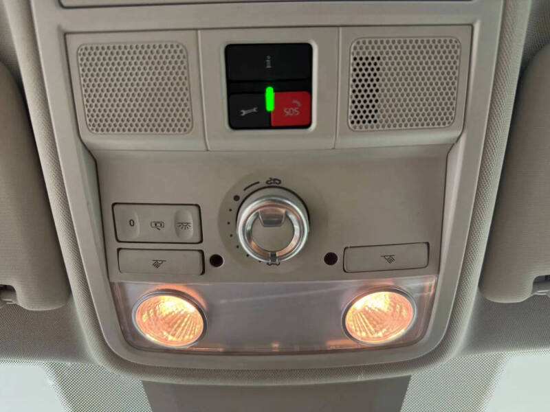 2022 Volkswagen Passat SE