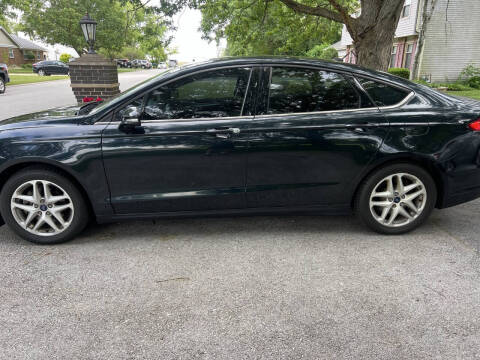 2014 Ford Fusion SE