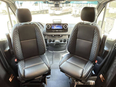 2025 Mercedes-Benz Sprinter
