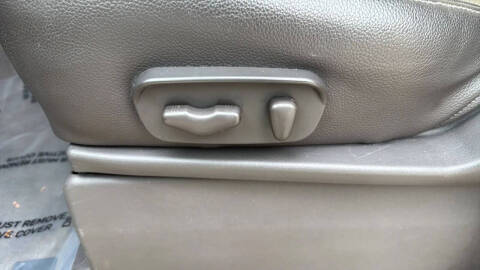 2013 Nissan Armada Platinum