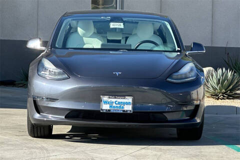 2019 Tesla Model 3 Standard Range Plus
