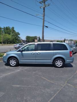 2008 Chrysler Town and Country for sale at D and D All American Financing in Warren MI