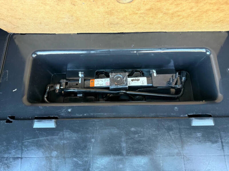 2011 Ford Escape XLS