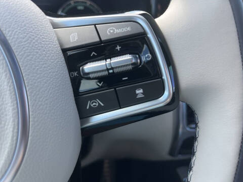 2023 Kia Sorento Plug-In Hybrid SX Prestige