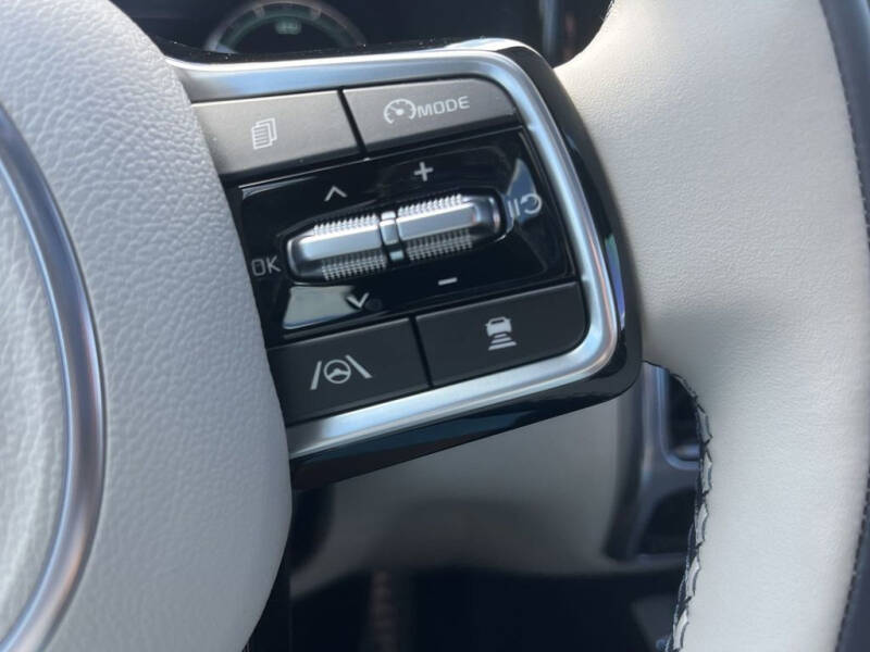 2023 Kia Sorento Plug-In Hybrid SX Prestige