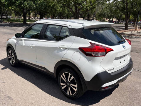 2019 Nissan Kicks S