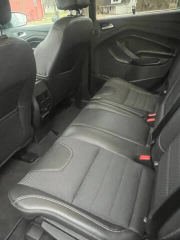 2016 Ford Escape SE