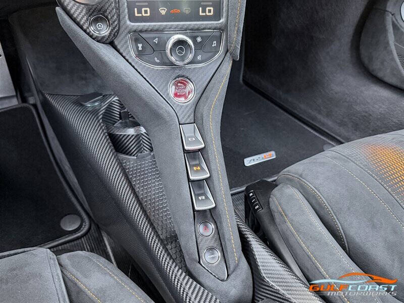 2021 McLaren 765LT