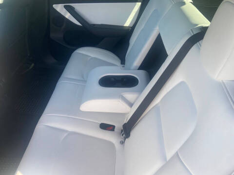 2022 Tesla Model Y Long Range