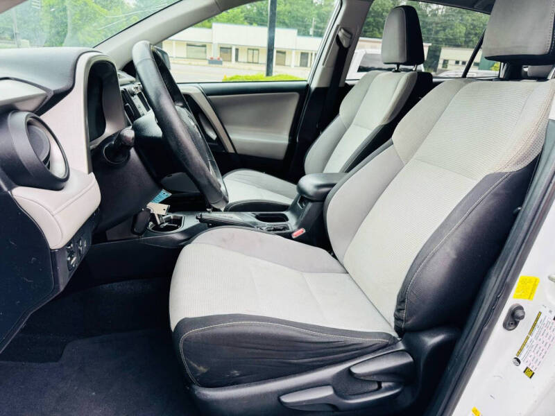 2018 Toyota RAV4 XLE