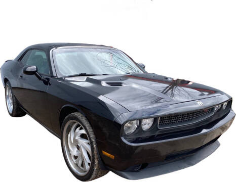 2010 Dodge Challenger for sale at Dixie Auto Sales in Houston TX