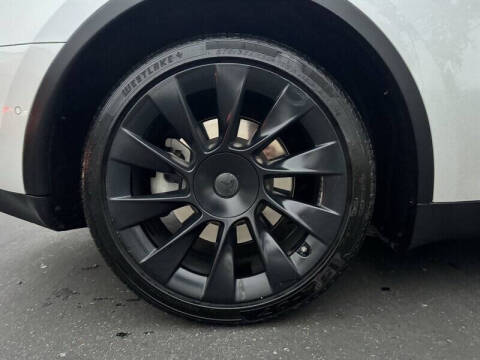 2020 Tesla Model Y Long Range