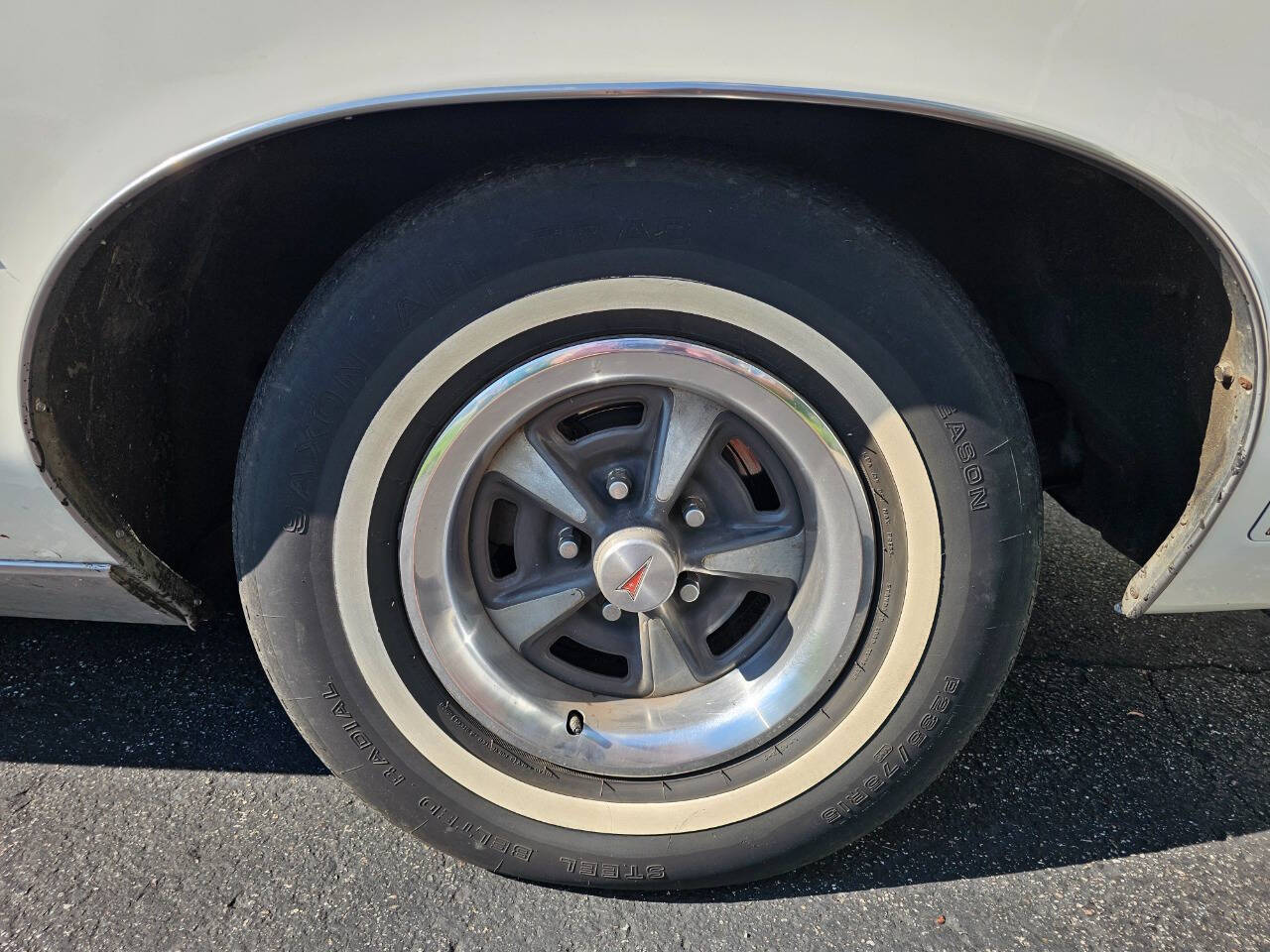 1973 Pontiac Grand Ville 25