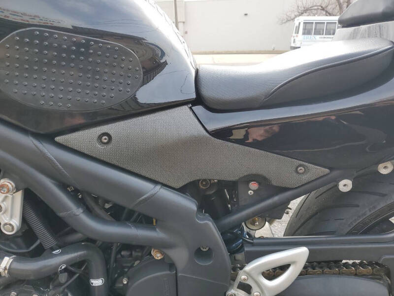 2004 Triumph Speed Triple