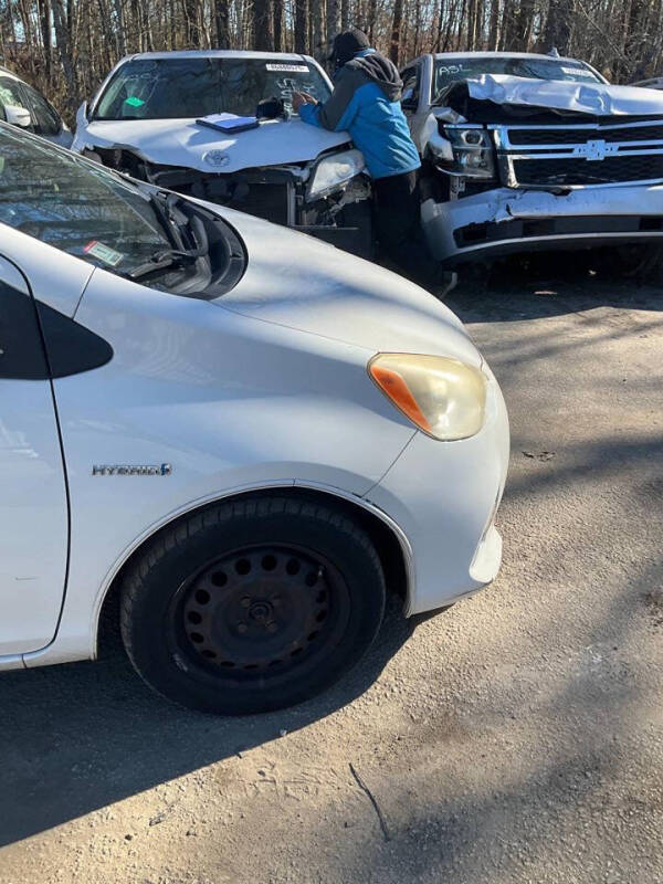 2012 Toyota Prius c Two