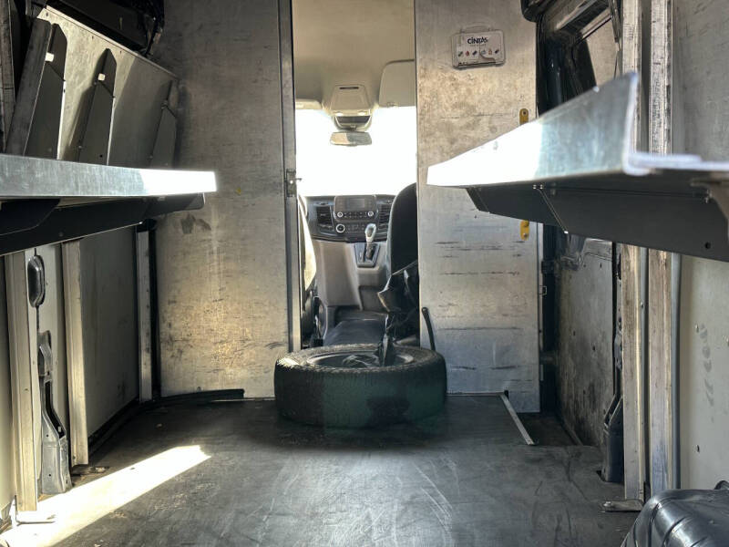 2021 Ford Transit 250