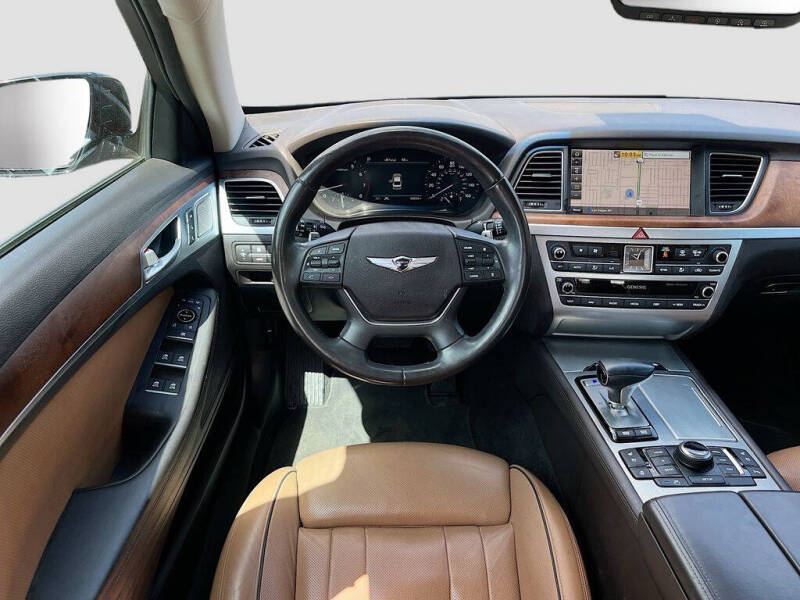 2020 Genesis G80