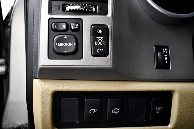 2014 Toyota Sequoia Limited