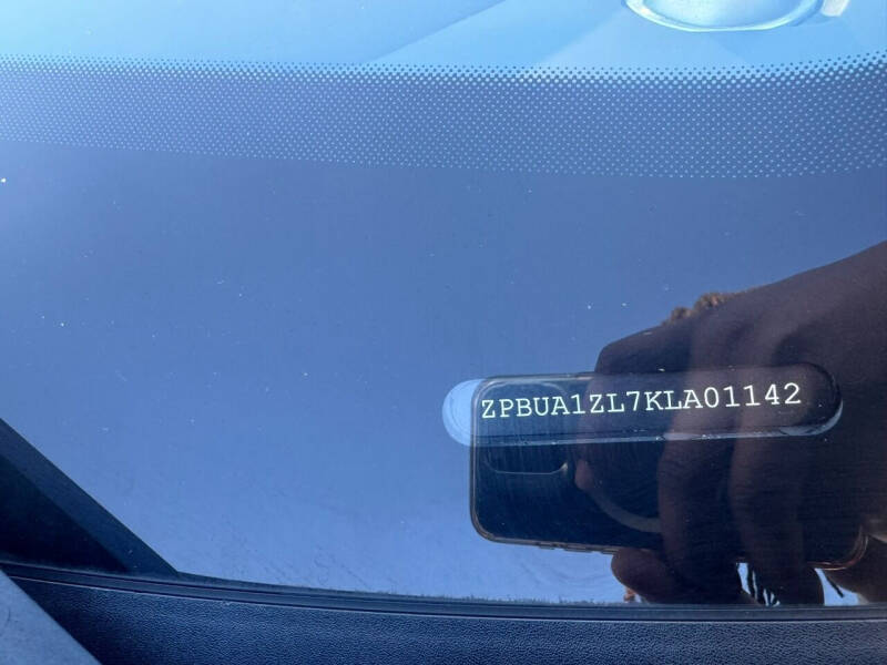 2019 Lamborghini Urus