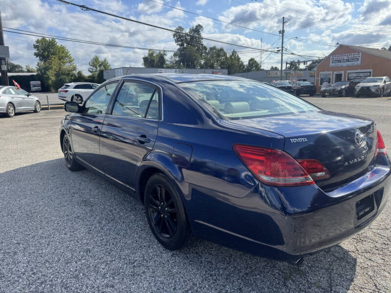2008 Toyota Avalon XLS